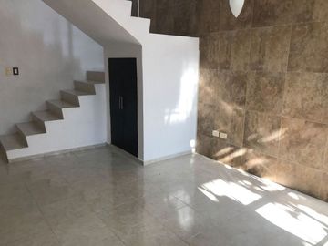 CASA EN RENTA EN LAS AMERICAS, MERIDA