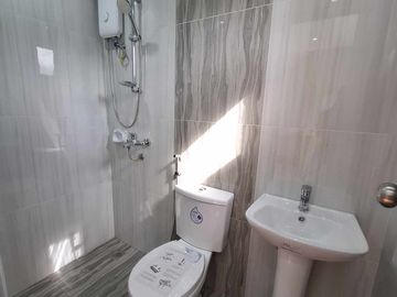 For Sale! Brandnew Townhouse in West Fairview near Fairlane -AJCF