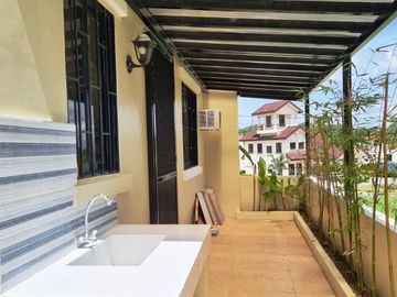 3BR House for SALE in Tagaytay Fontaine Villas Cavite
