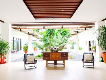 Fully Furnished 2 Bedroom Unit in East Bay Residences Sucat Muntinlupa City