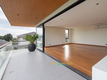 Brand New Luxury House in Tivoli Royal Subd., Quezon City for Sale