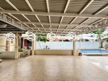 Corner Bungalow House and Lot For Sale inside Exclusive Subdivision
