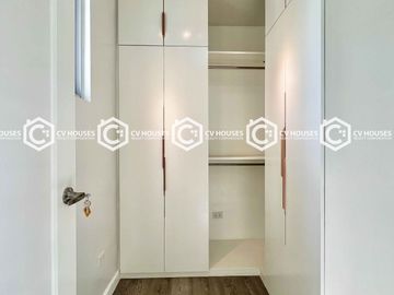 Corner House & Lot for Sale with Modern Minimalist Design
