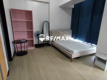 1BR IN GREENBELT HAMILTON, MAKATI CITY, 41SQM