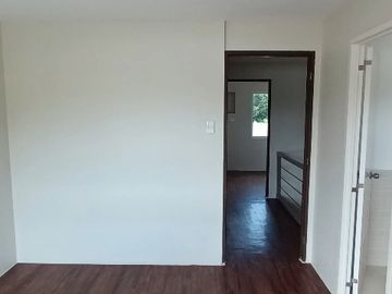 Corner Lot RFO!!!Executive Townhomes in Imus, Cavite!! Near Open Canal