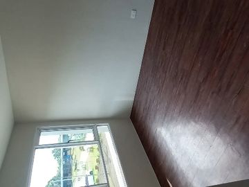 Corner Lot RFO!!!Executive Townhomes in Imus, Cavite!! Near Open Canal
