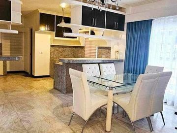 House and Lot for SALE at Villa Mendez in TAGAYTAY! 420 sqm Lot at 12M neg