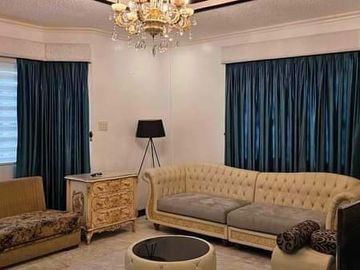 House and Lot for SALE at Villa Mendez in TAGAYTAY! 420 sqm Lot at 12M neg
