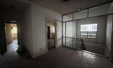 220sqm House and Lot with 3Br and 2 Parking FOR SALE in Scout Area, QC