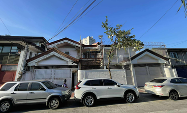 220sqm House and Lot with 3Br and 2 Parking FOR SALE in Scout Area, QC