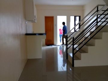 4.9M, 3 STOREY CUSTOMIZED DUPLEX AT VIOLAGO HOMOES, Subd., Batasan Hills Q.C
