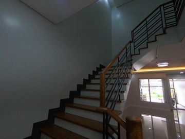 Your Next Home in Fairview–Commonwealth – House & Lot For Sale Now! - Gio