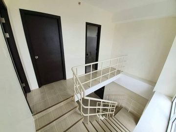 For Sale: BI Level unit 25K Monthly 5% DP only Kasara Urban Resort Pasig