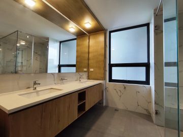 52M Near St Jude Modern 4 Storey  Townhouse w/Attic For Sale in Paco Manila LSS