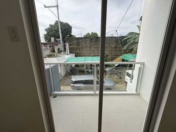 Move In Ready! Modern Townhouse with Garage in Amparo Subdivision -Keziah