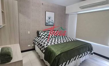 2 Bedroom w/ Parking at The Residences @ Greenbelt Makati For Sale