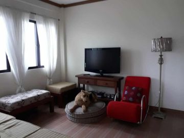 House & Lot in Palm Crest Tagaytay for SALE! 240 sqm at 18M