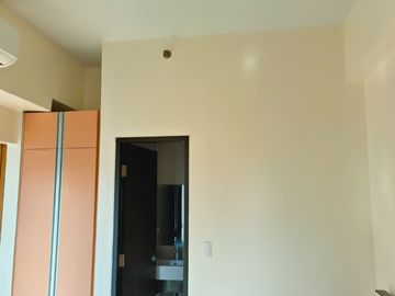 Greenbelt Hamilton | Studio Condo Unit For Sale - #4493