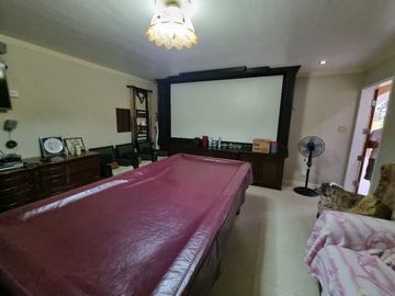 5-Bedroom Astonishing 2-Storey House With Basement In Metro Tagaytay