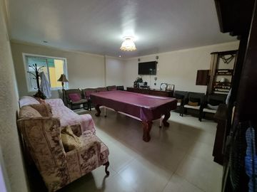 5-Bedroom Astonishing 2-Storey House With Basement In Metro Tagaytay