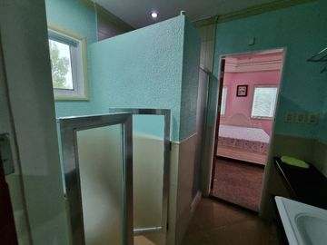 5-Bedroom Astonishing 2-Storey House With Basement In Metro Tagaytay