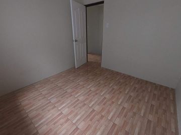 Starter Home in QC | 3BR, 2 T&B, Near SM Fairview & MRT7 - Gio