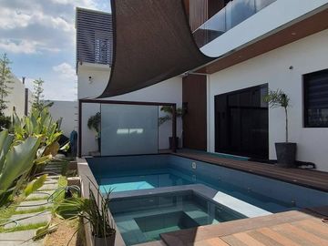 IMMENSELY OPULENT, FULLY-FURNISHED SMART HOME WITH DODGE REBEL RAM FOR SALE