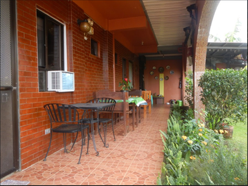Tagaytay City Big House For Sale 1,000 sqm