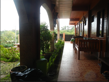Tagaytay City Big House For Sale 1,000 sqm