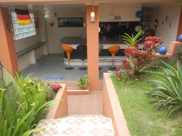 Tagaytay City Big House For Sale 1,000 sqm