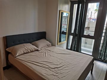 RFO Fully Furnished 2BR w/ Balcony FOR SALE at Greenbelt Hamilton Legazpi Makati