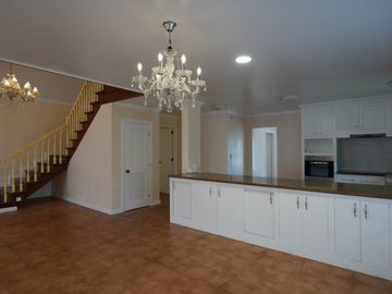 Ready For Occupancy House For Sale in Tagaytay City.