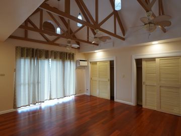 Ready For Occupancy House For Sale in Tagaytay City.