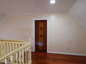 Ready For Occupancy House For Sale in Tagaytay City.
