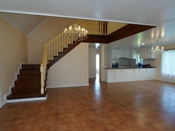 Ready For Occupancy House For Sale in Tagaytay City.