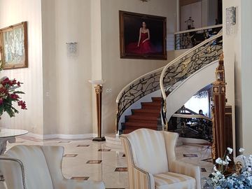 3-Storey 5BR House in Ayala Alabang Muntinlupa for Sale