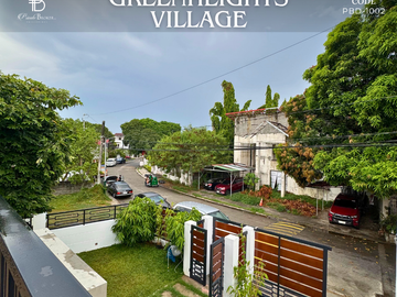 For Sale 4 Bedrooms Greenheights Village House at Parañaque City