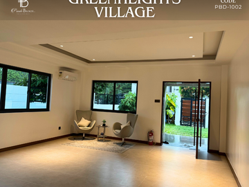 For Sale 4 Bedrooms Greenheights Village House at Parañaque City