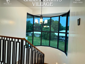 For Sale 4 Bedrooms Greenheights Village House at Parañaque City
