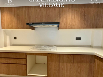For Sale 4 Bedrooms Greenheights Village House at Parañaque City