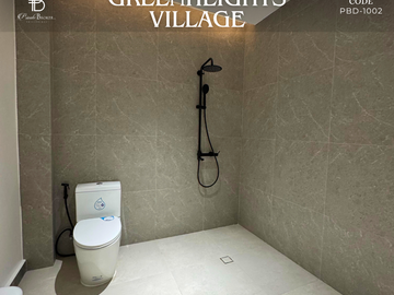 For Sale 4 Bedrooms Greenheights Village House at Parañaque City