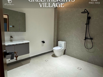For Sale 4 Bedrooms Greenheights Village House at Parañaque City