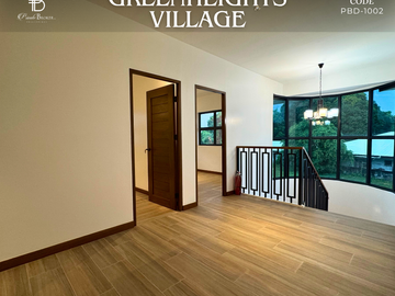 For Sale 4 Bedrooms Greenheights Village House at Parañaque City