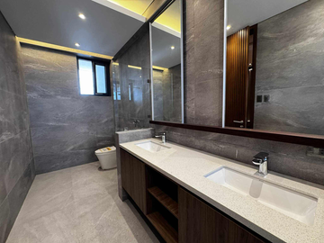 Filinvest Subd. Elegance: Modern Detached Home with Premium Amenities -Keziah