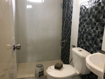4 Bedroom CUSTOMIZED House and Lot for Sale in CRESTA VERDE Subd. Quezon City