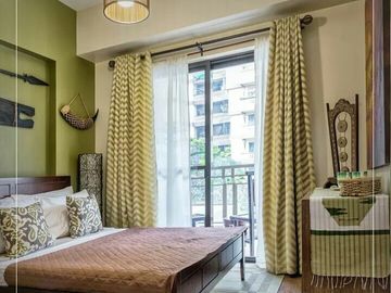 2 Bedroom Unit Forsale at The Aston Place De La Salle, near Ayala, Pasay City