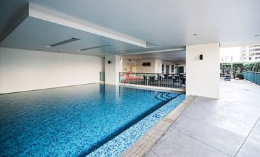 2 Bedroom Condominium with Parking @ The Columns -Legaspi, Makati for Sale