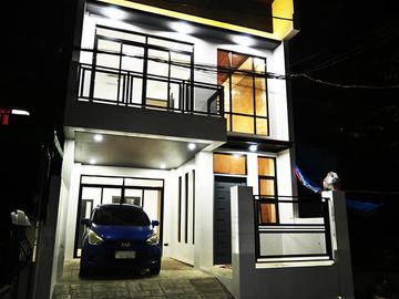 HOUSE and LOT for SALE Parkplace Executive Village Cainta Rizal