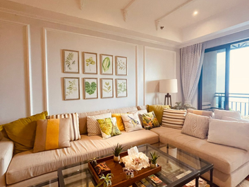 MAHOGANY BLDG TAGAYTAY HIGHLANDS | 4-BR Penthouse unit with 2 Parking |FOR SALE!