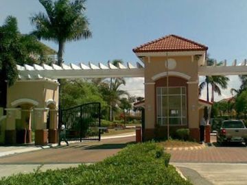 184 sqm Vacant lot For Sale in South Forbes Villas, Silang, Cavite